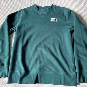 Women’s crew neck sweatshirt